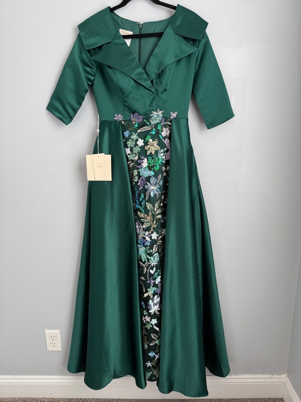 Emerald Green Floral-Panel Maxi Dress with Collar
